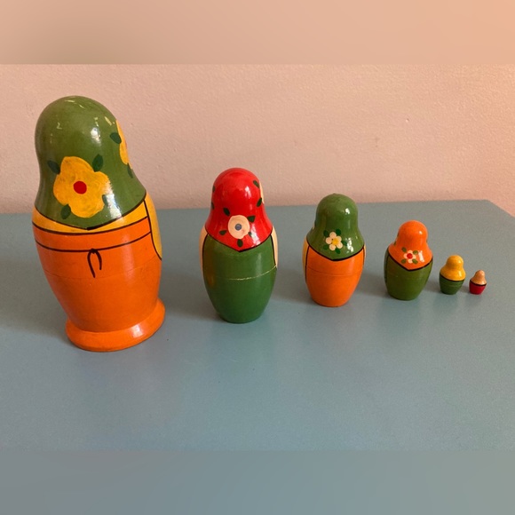 Vintage Soviet Matryoshka doll Russian nesting doll - Picture 6 of 8